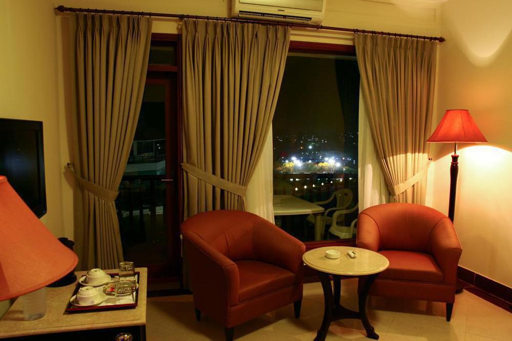 Dreamworld Resort, Hotel & Golf Course Karachi Exterior foto